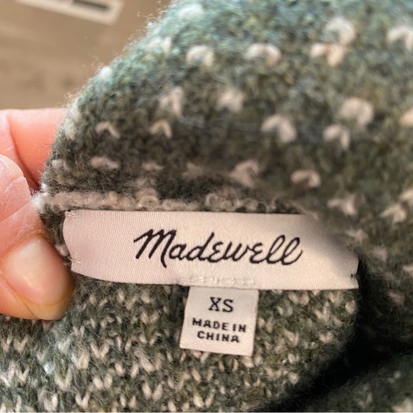 Madewell Womens Oversized Turtleneck Sweater Dress in Geo Print Green,‎ size XS - Picture 9 of 13